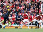arsenal-vs-manchester-city-raheem-sterling-1_20180813_072752.jpg