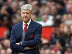 arsene-wenger-pada-laga-terakhir-melawan-manchester-united_20180430_144859.jpg
