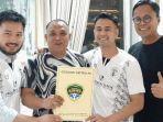 artis-kondang-tanah-air-raffi-ahmad-bersama-presiden-cilegon-united.jpg