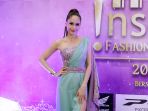 artis-papan-atas-hadiri-insert-fashion-awards_20200318_135950.jpg