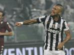 arturo-vidal-is-ju_20141201_041558.jpg