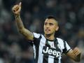 arturo-vidal-jempol-loeee.jpg