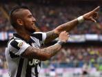 arturo-vidal-tunjuuukkk_20150504_034301.jpg