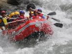 arung-jeram-sungai-singkarang-pekalongan_20150925_192424.jpg