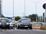 arus-balik-lalin-di-exit-tol-singosari-simpang-karanglo-malang_20240414_153706.jpg