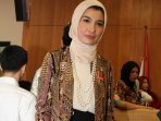 arzeti-bilbina-diacara-sosialisasi-4-pilar-talkshow-pancasila_20160408_121006.jpg