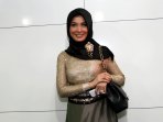 arzeti-bilbina-juri-pemilihan-puteri-muslimah-indonesia-2015_20150512_150221.jpg
