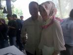 arzeti-billbina-dan-suami_20151028_134931.jpg