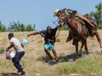 as-deportasi-ribuan-imigran-haiti_20210920_201407.jpg<pf>as-deportasi-ribuan-imigran-haiti_20210920_201327.jpg<pf>as-deportasi-ribuan-imigran-haiti_20210920_201450.jpg<pf>as-deportasi-ribuan-imigran-haiti_20210920_200936.jpg<pf>as-deportasi-ribuan-imigran-haiti_20210920_201201.jpg