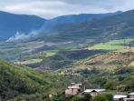 asap-dari-ledakan-di-puncak-bukit-di-luar-stepanakert-armenia-azerbaijan.jpg