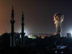 asap-mengepul-selama-pemboman-israel-di-rafah-di-jalur-gaza.jpg