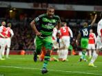 ashley-williams_20160303_102616.jpg