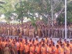 asn-pakai-rompi-orange.jpg