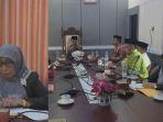 asniani-60-saat-mendatang-kantor-dprd-muaro-jambi.jpg