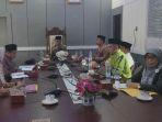 asniani-saat-dipanggil-dprd-muaro-jambi.jpg