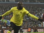 aston-villa-vs-chelsea-skor-1-3-lukaku-comeback_20211230_052529.jpg