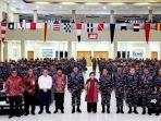 at-memberikan-kuliah-umum-di-kamv.jpg