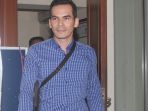 atalarik-syah-dan-tsania-marwa-mediasi-di-kpai_20170728_185817.jpg