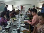 atan-untuk-mengembalikan-kejayaan-kelapa-indonesia-di-hotel-sari-pan-pasifik_20170825_002710.jpg
