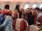 atap-pesawat-air-india-bocor.jpg