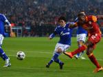 atsuto-uchida-tempel-drogba.jpg