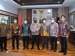 audiensi-polda-kalsel-dengan-ojk.jpg