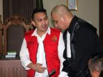 augie-fantinus-jalani-sidang-tuntutan-kasus-pencemaran-nama-baik_20190305_225512.jpg