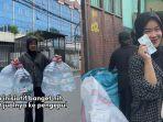 aulia-gusma-berinisiatif-menjual-galon-selalu-baru-le-minerale.jpg