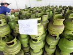 awal-desember-gas-3-kg-di-kota-bandung-langka_20171206_212251.jpg