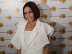 ayu-dewi-pola-asuh_20161103_143606.jpg