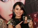 ayu-ting-ting-ditemui-dalam-acara-peluncuran-album-kamu-kamu-kamu_20170809_162931.jpg