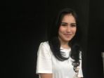 ayu-ting-ting-ditemui-di-kawasan-epicentrum_20170516_203608.jpg