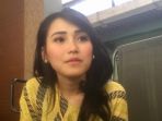 ayu-ting-ting-ditemui-di-kediamannya-di-kawasan-depok_20170901_172855.jpg