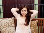 ayu-ting-ting-potong-hewan-qurban_20160913_100544.jpg