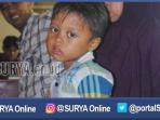 azam-di-pangkuan-nenek-sulimah_20160909_211612.jpg