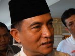 bacagub-dki-yusril-ihza-mahendra-khutbah-di-masjid-blok-m-square_20160406_101756.jpg