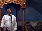 bacagub-dki-yusril-ihza-mahendra-khutbah-di-masjid-blok-m-square_20160406_102204.jpg