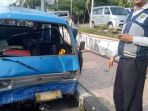 bagian-depan-mobil-angkot-d-05-ringsek_20180103_150510.jpg