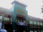 bagian-depan-sebelah-timur-rsud-kardinah-kota-tegal_20170902_163852.jpg