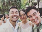 baim-wong-saat-menghadiri-acara-pernikahan-chicco-jerikho-dan-putri-marino_20180306_113952.jpg