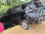 bak-truk-lepas-tabrak-mobil-1.jpg
