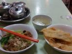 bakmi-gang-kelinci-pasar-baru-jakarta_20150602_110809.jpg