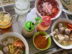 bakso-putu-sidosemi.jpg