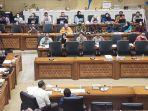 baleg-dpr-ri-raker-lanjutan-ruu-daerah-khusus-jakarta-ruu-dkj-di-ruang-baleg.jpg