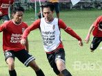 bali-united-berlatih_20180109_183628.jpg