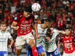 bali-united-vs-persib-bandung-di-reguler-series-liga-1-20232024.jpg