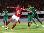 bali-united-vs-sriwijaya-fc_20180507_203731.jpg