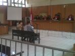 bambang-karyanto-dan-adam-munandar-sidang-pledoi_20151120_100830.jpg
