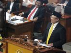 bambang-soesatyo-resmi-jabat-ketua-dpr_20180115_193124.jpg