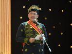 bamsoet-mendapat-gelar-dato-sri-utama-dari-sultan-kotapinang-xiv.jpg